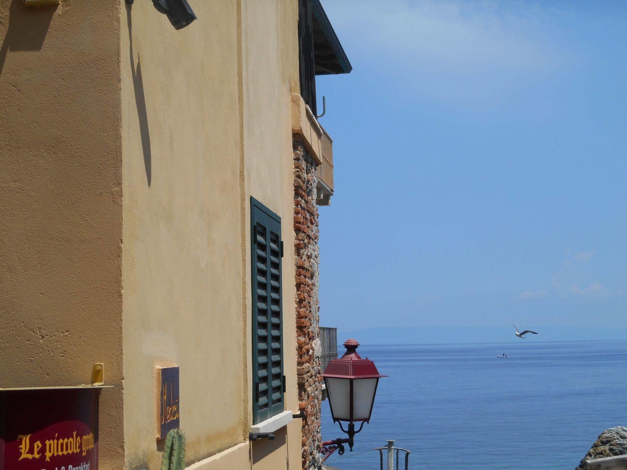 Le Piccole Grotte Bed & Breakfast Scilla Exterior photo